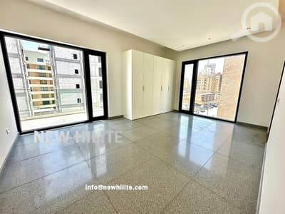 فیلا 3 غرف نوم للايجار في صباح السالم، مدينة الكويت - Luxury 3-Bedroom Apartment For Rent in Sabah Al Salem