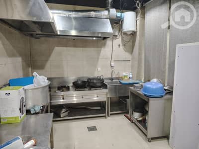Other Commercial for Sale in Al Farwaniya, Kuwait City - Arabic and Indian restaurant for sale
