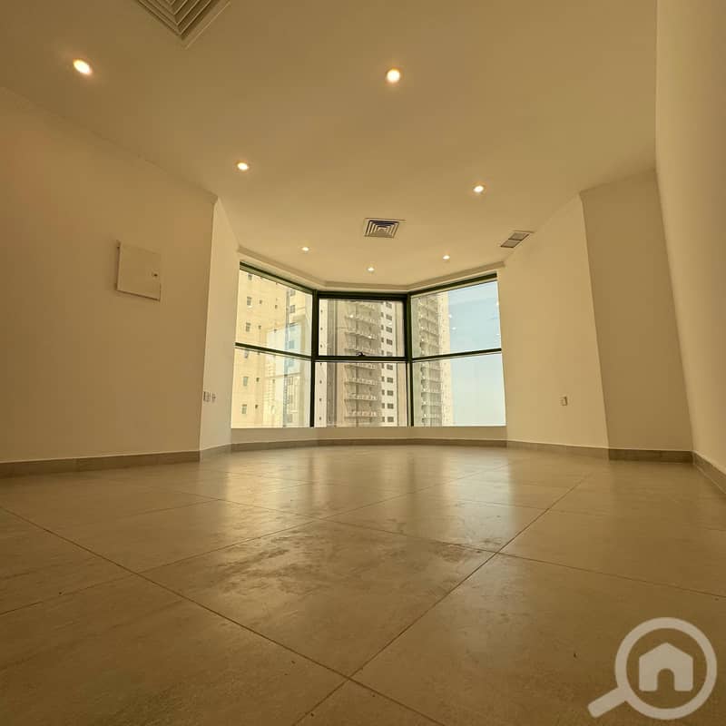 Apartment with one month free for rent in Salmiya, Block 9