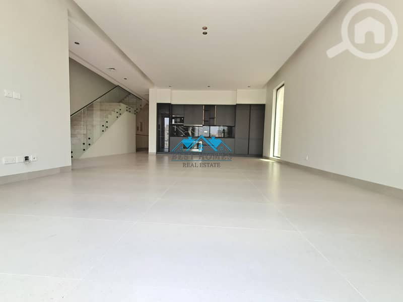 Nice and Modern Style 3 Bedrooms Duplex Apartment in Jabriya