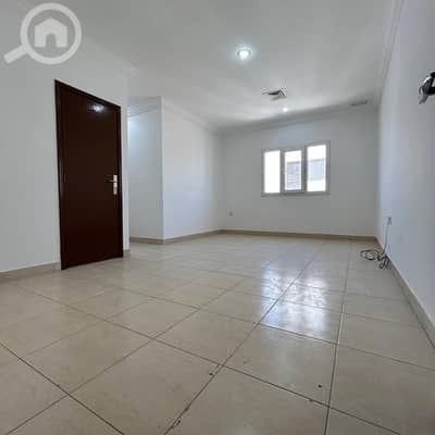 2 Bedroom Apartment for Rent in Al Salmiya, Kuwait City - Apartment with one month free for rent in Salmiya, Block 11