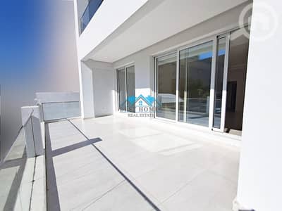 3 Bedroom Flat for Rent in Salwa, Kuwait City - Nice 3 Bedrooms Apartment with Big Terrace in Salwa