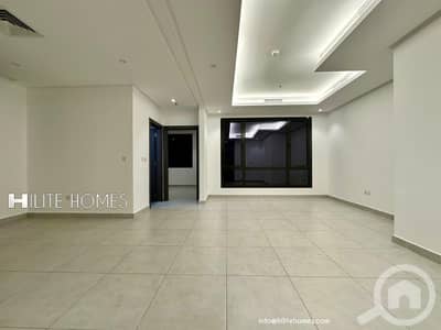 2 Bedroom Apartment for Rent in Al Salmiya, Kuwait City - Two bedroom Sea view and city view apartment for rent in Salmiya