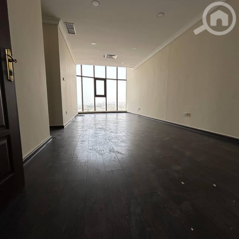 Seaview apartment for rent in Salmiya