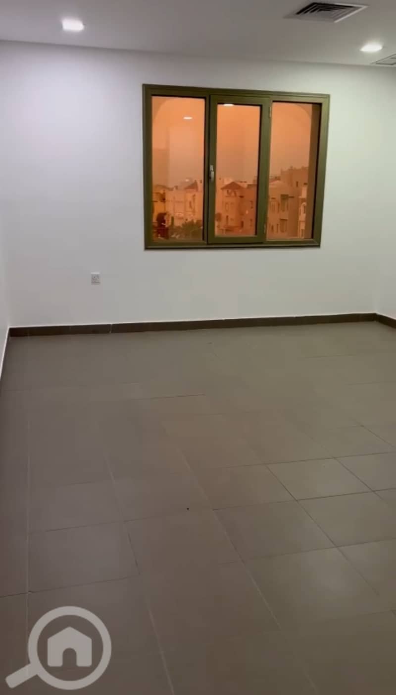 للإيجار شقة في الزهراء