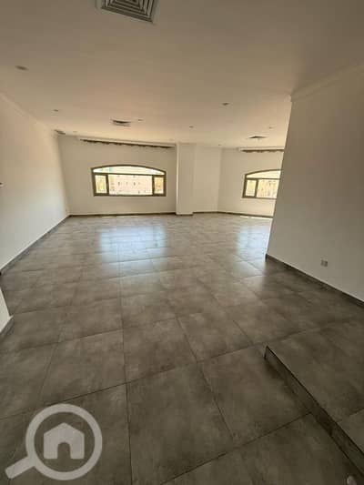 6 Bedroom Villa for Rent in Al Ferdous, Kuwait City - للايجار بيت كامل بالفردوس قطعة 2 دورين و نصف دوانية