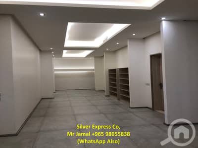 فلیٹ 4 غرف نوم للايجار في فنيطيس، مدينة الكويت - 4 Master Bedroom with Balcony Villa Floor in Finatees.