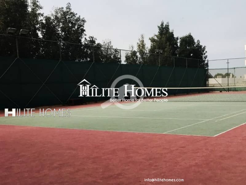 Three bedroom apartment for rent Shaab al bahri