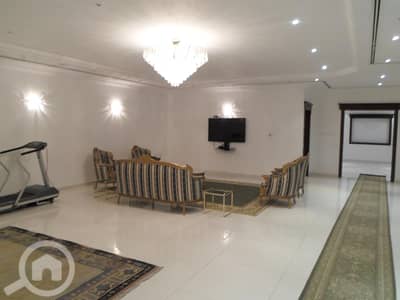 5 Bedroom Apartment for Rent in Al Manqaf, Kuwait City - Pets friendly 5 bedroom ground floor in mangaf with garden