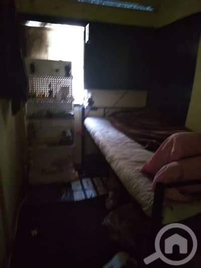 1 Bedroom Flat for Rent in Hawalli, Kuwait City - partition room