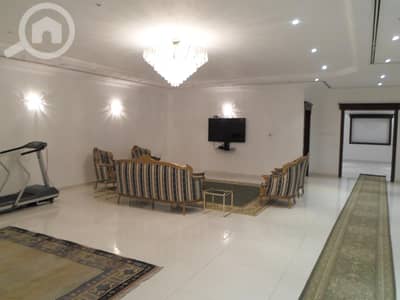 5 Bedroom Apartment for Rent in Al Manqaf, Kuwait City - Pets friendly 5 bedroom ground floor in mangaf with garden