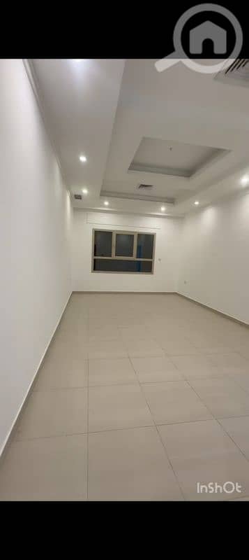 4 Bedroom Flat for Rent in Al Salam, Kuwait City - للإيجار شقة كبيرة في السلام ٤غرف وغرفة خادمة