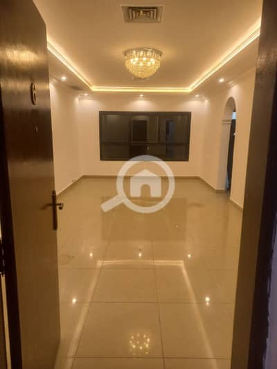 4 Bedroom Apartment for Rent in Salwa, Kuwait City - للايجار شقه بسلوي قرب المدرسه الانجليزية و البحر للاجانب مقمين