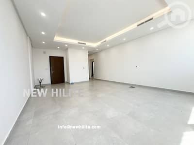 3 Bedroom Flat for Rent in Al Salmiya, Kuwait City - Spacious 3-Bedroom Apartment for Rent in Salmiya