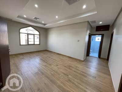 3 Bedroom Apartment for Rent in Mishref, Kuwait City - للإيجار شقه غرب مشرف