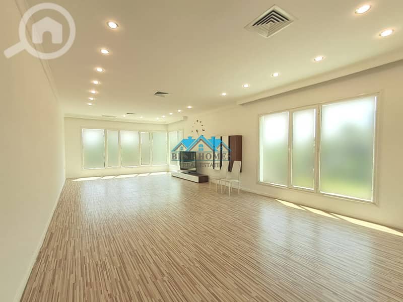 spacious 3 bedroom in Mishref
