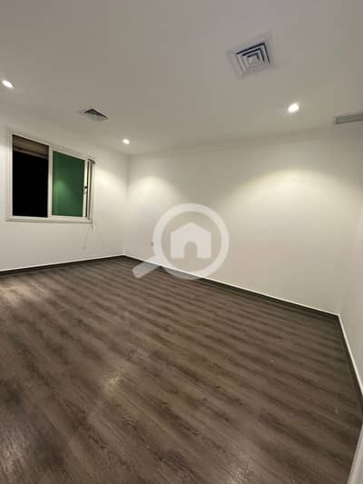 3 Bedroom Apartment for Rent in Al Shuhada, Kuwait City - للإيجار شقه في الشهداء