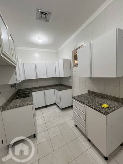 3 Bedroom Apartment for Rent in Al Rawda, Kuwait City - للإيجار شقه في الروضه
