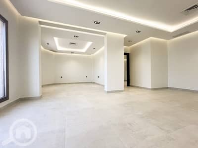 شقة 4 غرف نوم للايجار في مهبولة، مدينة الكويت - Mahboula – top floor four bedroom apartment
