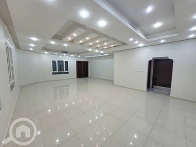 فلیٹ 3 غرف نوم للايجار في الجابرية، مدينة الكويت - 3 Bedroom apartment for rent in Jabriya at 575KD