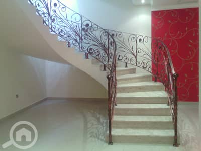 شقة 6 غرف نوم للايجار في العقيلة، مدينة الكويت - Beautiful villa in egaila. close to the gate mall