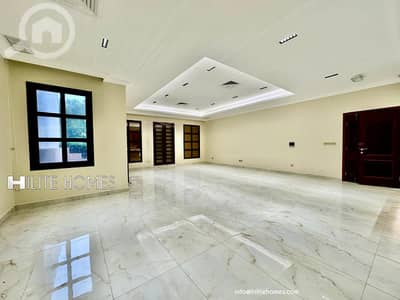 3 Bedroom Flat for Rent in Salwa, Kuwait City - Elegant 3 Bedroom Apartment For Rent in Salwa