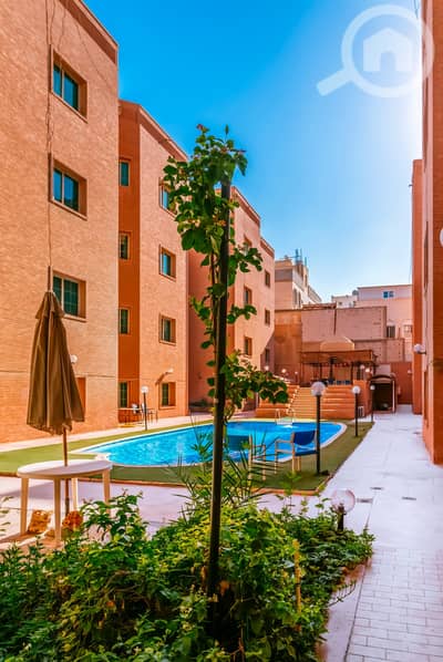 شقة 3 غرف نوم للايجار في سلوى، مدينة الكويت - Beautiful 3-Bedroom Flat with Large Balcony