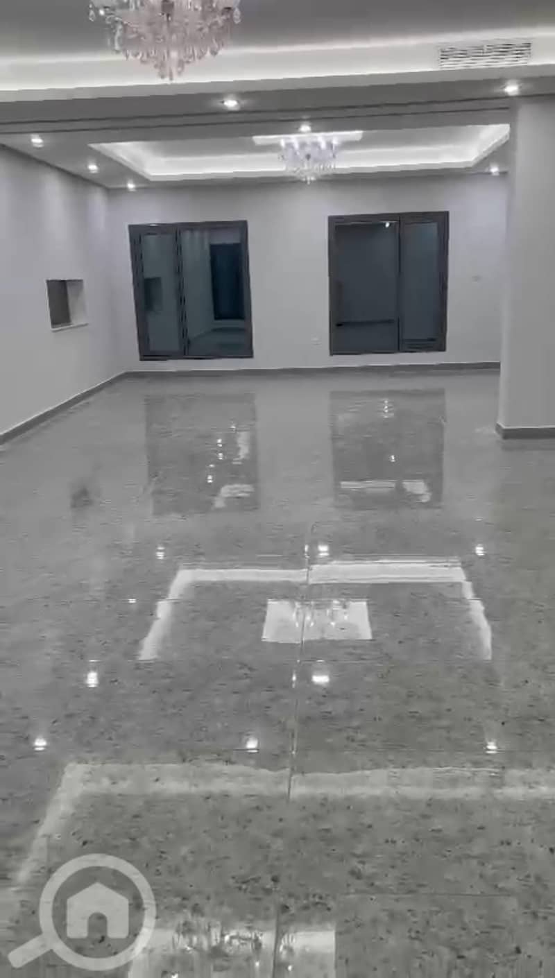 للإيجار دور في الصديق للإيجار دور في الصديق