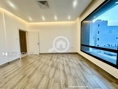 فلیٹ 3 غرف نوم للايجار في معسكراة المباركية، مدينة الكويت - Spacious 3 Master Bedroom Apartment for Rent in Al Funaitees