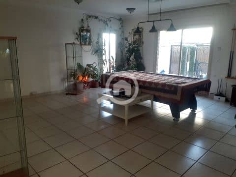 Villa with garden for rent in Eqaila
