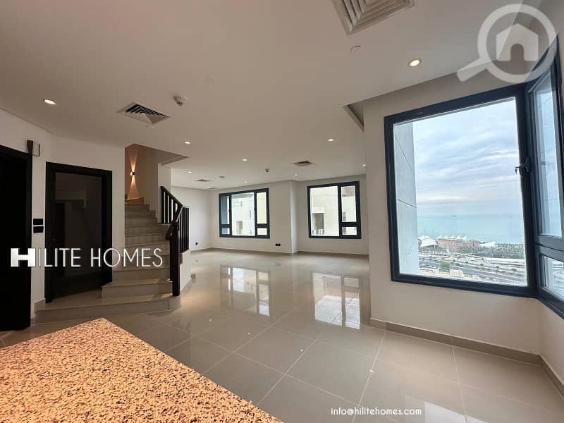 Three bedroom duplex for rent in Salmiya Three bedroom duplex for rent in Salmiya