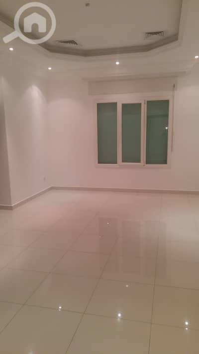 3 Bedroom Apartment for Rent in Al Manqaf, Kuwait City - Nice & big 3 bedroom(villa) in mangaf.