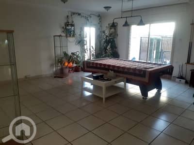 5 Bedroom Villa for Rent in Al Eqaila, Kuwait City - Villa with a garden for rent in Eqaila
