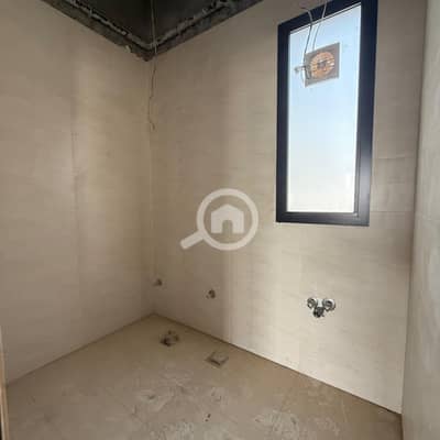 عقارات تجارية اخرى  للايجار في السالمية، مدينة الكويت - Investment floor in Salmiya