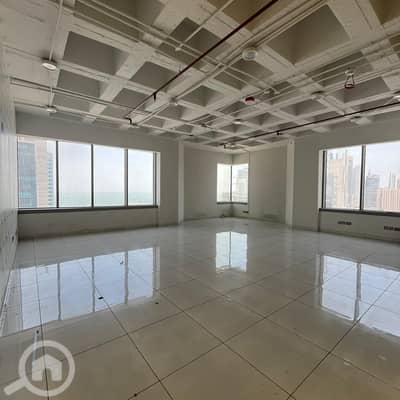 عقارات تجارية اخرى  للايجار في قبلة، مدينة الكويت - A full commercial floor in Al Qibla, Block 14.