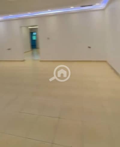 4 Bedroom Apartment for Rent in Salwa, Kuwait City - للايجار دور ارضي مع حوش كبير في سلوي للاستفسار واتساب 96725110