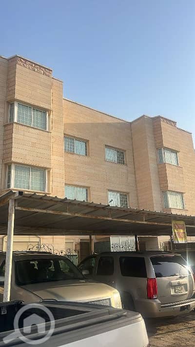 4 Bedroom Apartment for Rent in Salwa, Kuwait City - للايجار شقه بسلوي قرب البحر و المدرسه الانجليزية للأجانب مقمين