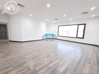 شقة 4 غرف نوم للايجار في المسيلة، مدينة الكويت - Spacious 4 Bedrooms Floor in Massayal