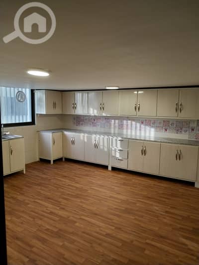 4 Bedroom Flat for Rent in Al Surra, Kuwait City - دور ارضي للإيجار في السرة