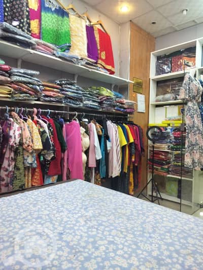 عقارات تجارية اخرى  للبيع في الفروانية، مدينة الكويت - shop for sale