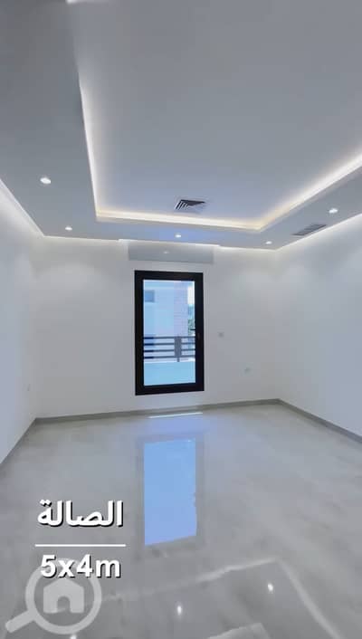 فلیٹ 3 غرف نوم للايجار في سلوى، مدينة الكويت - للإيجار شقة مع بلكونة في سلوى