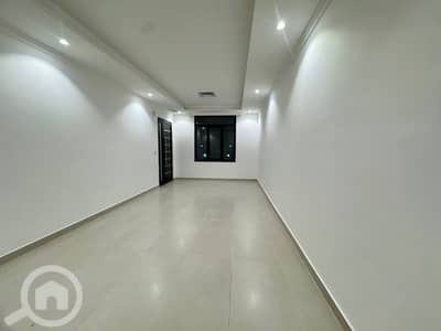 3 Bedroom Flat for Rent in Salwa, Kuwait City - 3 Bedroom Ground Floor Apartment For Rent In Salwa Bl 5 At 550 KD