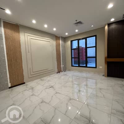 عقارات تجارية اخرى  للايجار في الشرق، مدينة الكويت - A full investment floor with a grace period for rent in sharq Block 8.