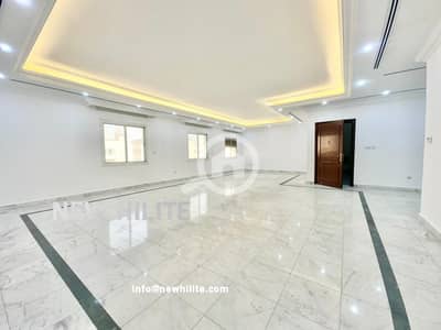 شقة 4 غرف نوم للايجار في قرطبة، مدينة الكويت - Spacious 4 Master Bedroom Full-Floor Apartment for Rent in Qortuba