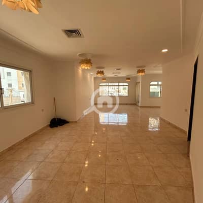 3 Bedroom Flat for Rent in Salwa, Kuwait City - Apartment for rent in Salwa Block 12, first floor