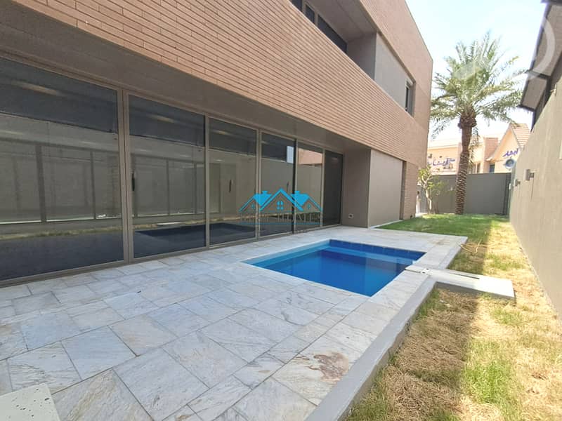 4 Master Bedrooms Villa with Private Garden in Abul Hasaniya