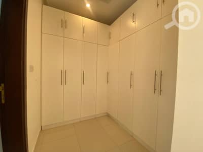 فلیٹ 5 غرف نوم للايجار في بيان، مدينة الكويت - floor for rent in bayan