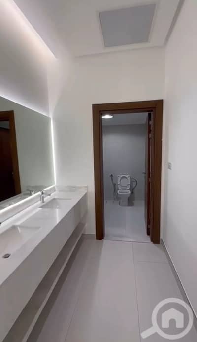 4 Bedroom Villa for Rent in Mishref, Kuwait City - للإيجار دور في مشرف
