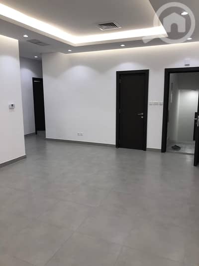 12 Bedroom Flat for Rent in Salwa, Kuwait City - Villa in salwa. 12 bedrooms. best for embassy, company, office