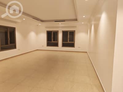 4 Bedroom Apartment for Rent in Al Salam, Kuwait City - شقة 4 غرف نوم للإيجار في السلام